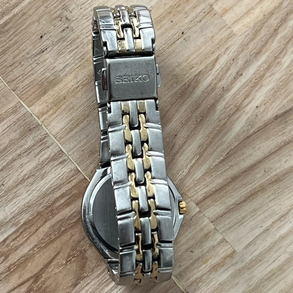 Seiko Ladies Watch Two-Tone Bracelet White Dial Date Window